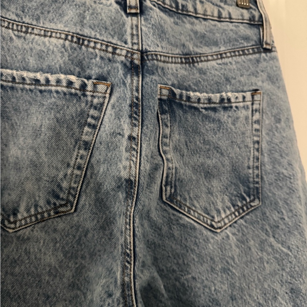 Dynamite Gisele Straight Leg High Waist Blue Wash Jeans Frayed Edge Size 26 - Picture 5 of 5